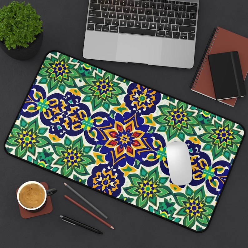 Office Table Accessories Unique - カラフルな花柄のテーブルマット、スタイリッシュなホームオフィスの装飾、学生へのユニークなギフト、人間工学に基づいたマウスパッド、ワークスペースアクセサリー