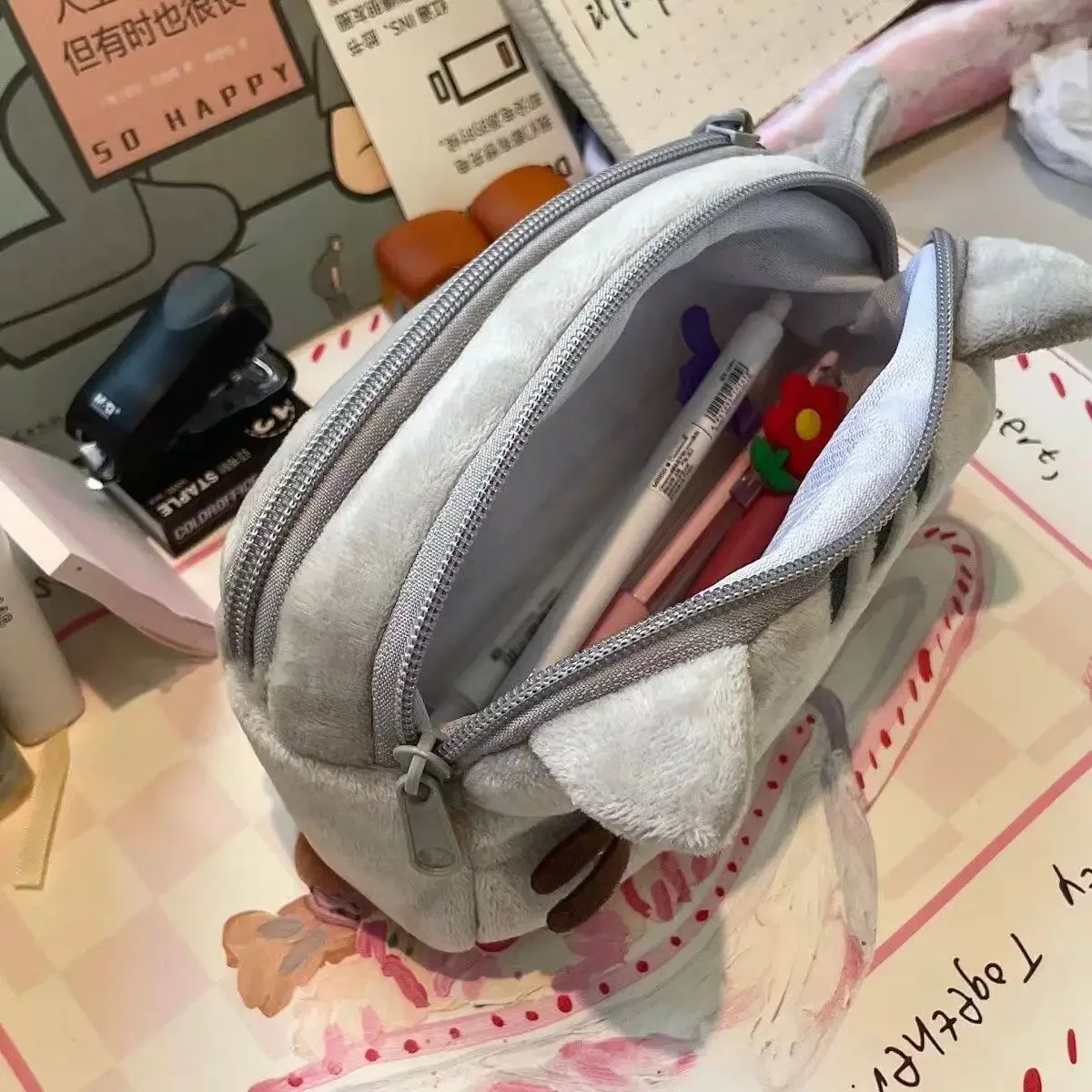 かわいいプシーンペンシルケース、漫画風の太った猫、大容量学生 - Case With Pencil Holder のレビューと価格