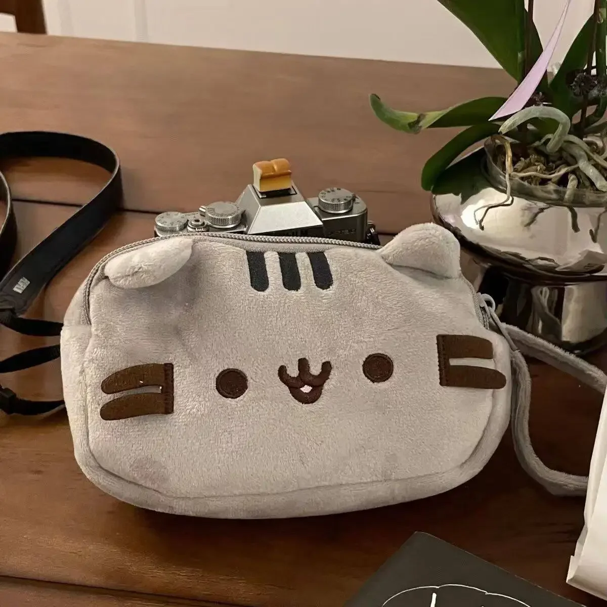 かわいいプシーンペンシルケース、漫画風の太った猫、大容量学生 - Case With Pencil Holder のレビューと価格